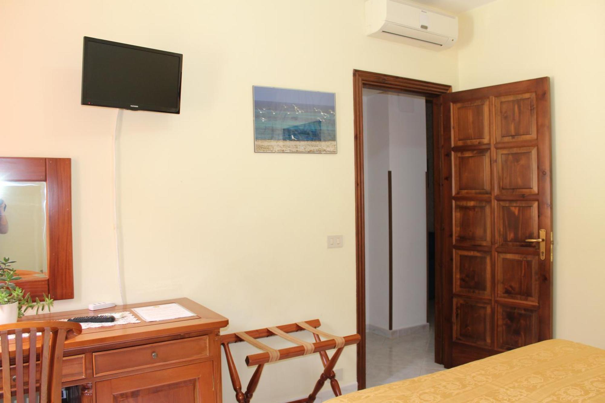 Raggio Di Sole Bed & Breakfast 마카리 외부 사진
